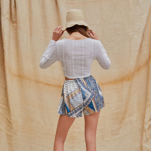 Cider Boho Paisley Shorts - Picture 2 of 6